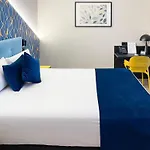 Apart-hotel Pathos By Mimood Valência