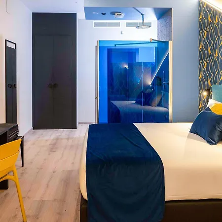 Apartmanhotel Pathos By Mimood 4*