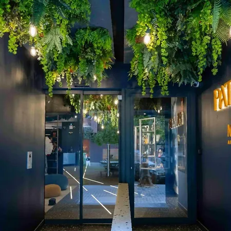 Apartmanhotel Pathos By Mimood 4*